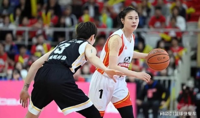 开云-15分大逆转失败？女篮霸主惨遭两连败：杨力维21分王思雨12+7