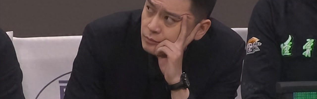 kaiyun官方网站-唉！裁掉10分外援，签7分水货，净做傻事，41岁少帅连败欲哭无泪