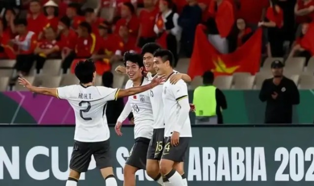 开云-U23国足别高兴太早！决赛PK日本队迎来一个坏消息，裁判名单公布